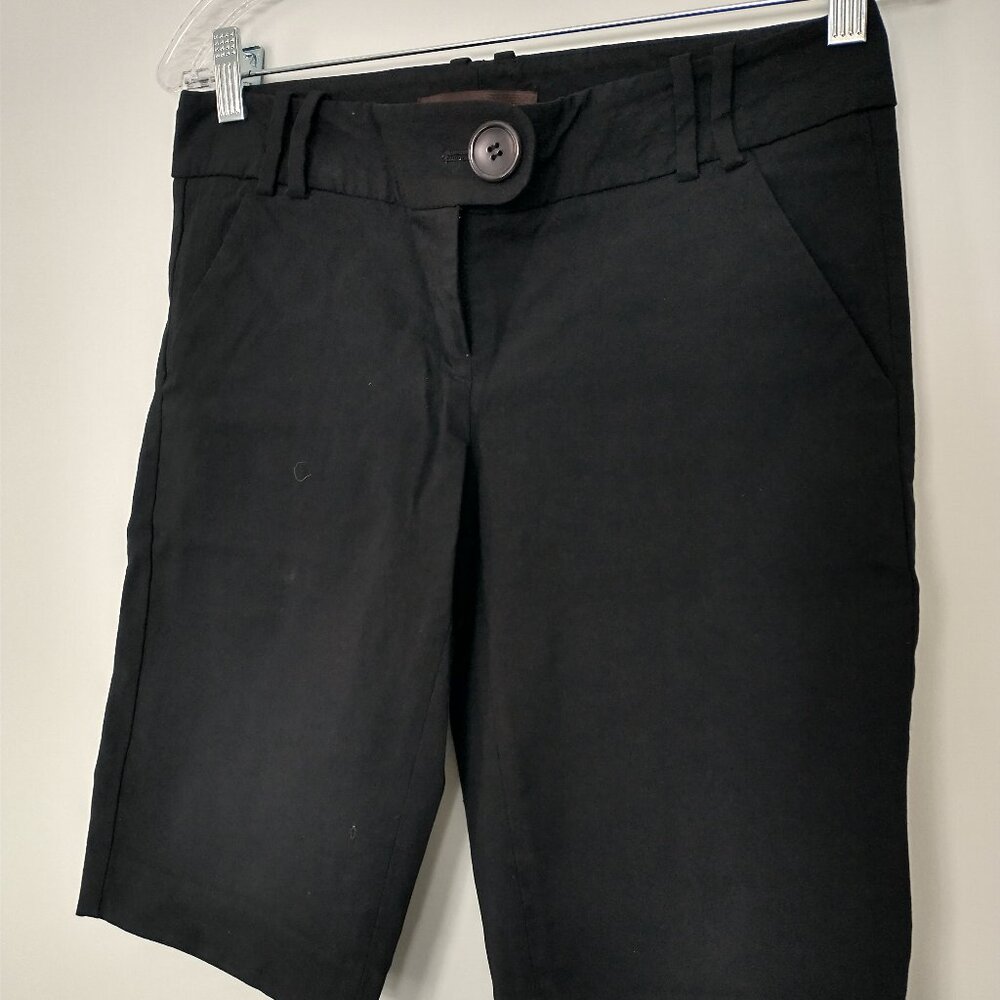 The Limited Black Shorts Size 2 - 9" inseam